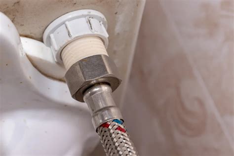 toilet tank hose leaking|My Toilet Water Supply Line Is Leaking: Simple Steps。